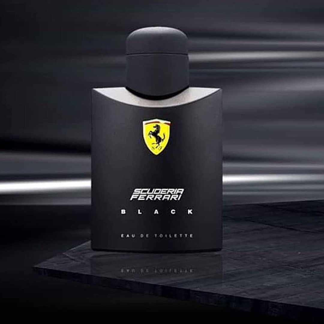 Ferrari - Black Ferrari
